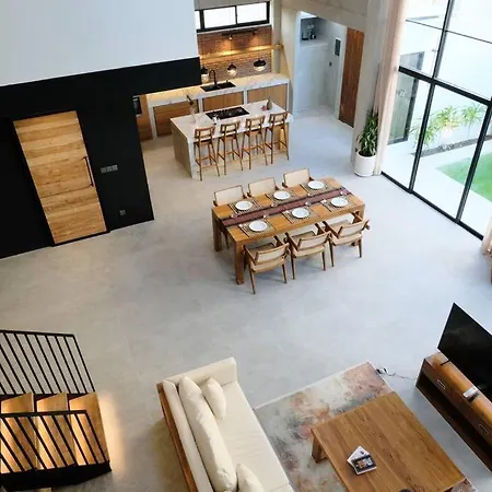 Manresa Villa Bali 2