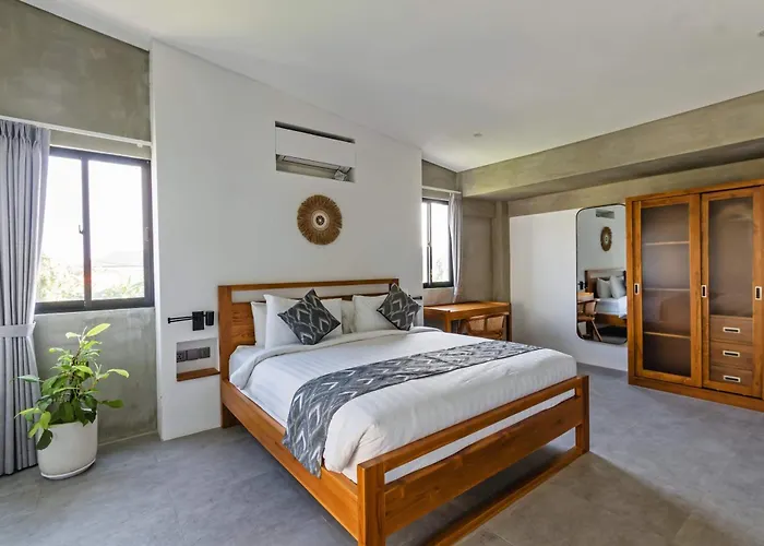 Villa Manresa Berawa - 3 Bedroom In Bali *