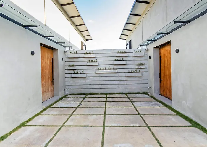 Manresa Berawa - 3 Bedroom In Bali *